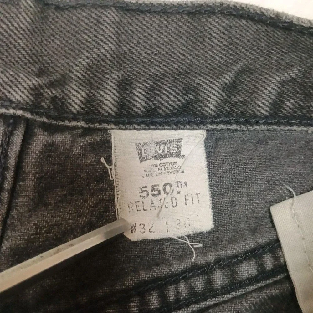 Vintage Levis 550 Jeans Mens 32x30 Black Y2K Straight Relaxed Charcoal Denim
